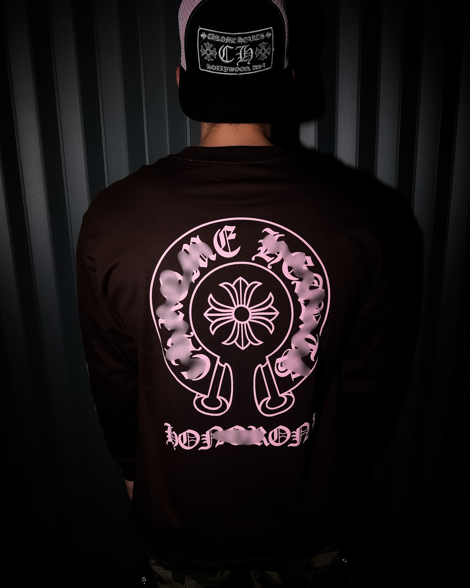 Pink Horse Shoe Logo Brown Long Sleeve™