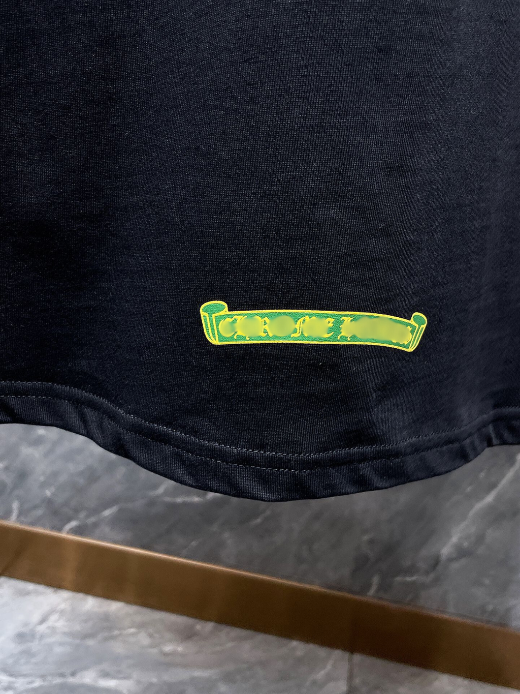 Red & Green Dagger Crest Black Long Sleeve™