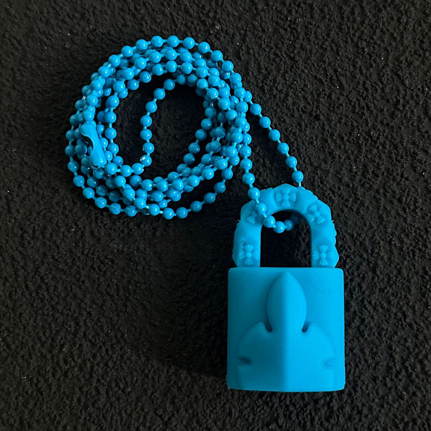 Silicon Colored Padlock Pendant™