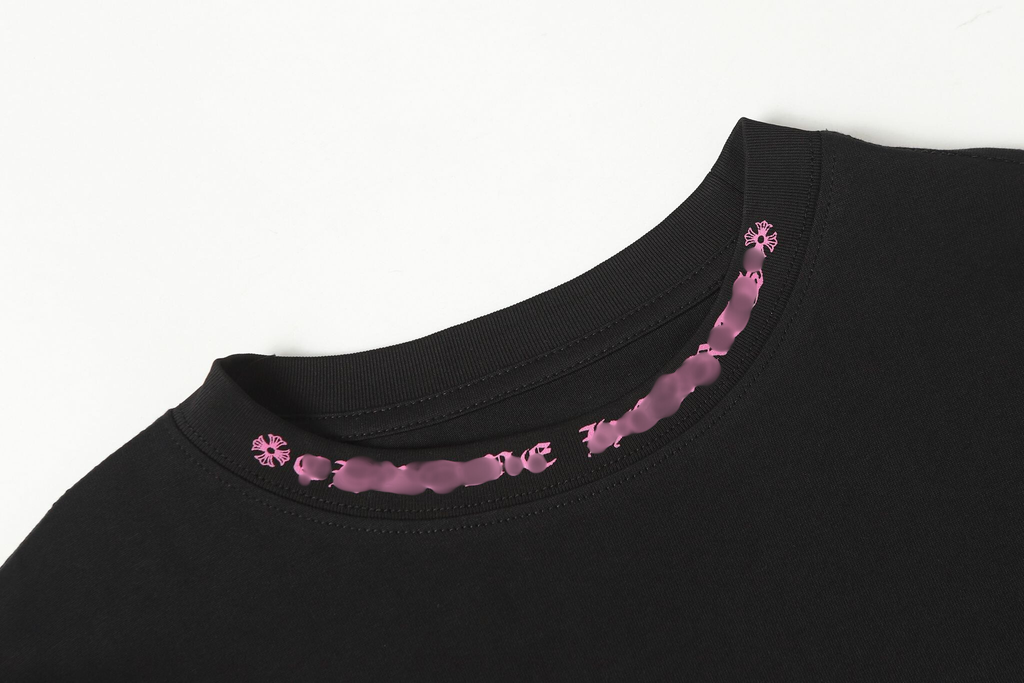 Pink Typography Collar Black Long Sleeve™