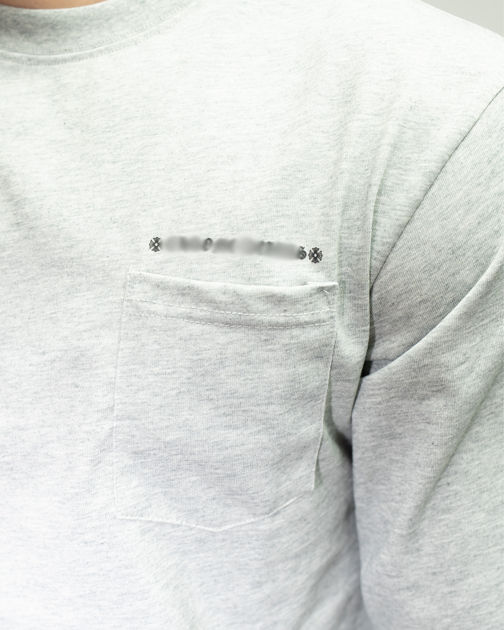 M-Boy Colored Text Grey Long Sleeve™