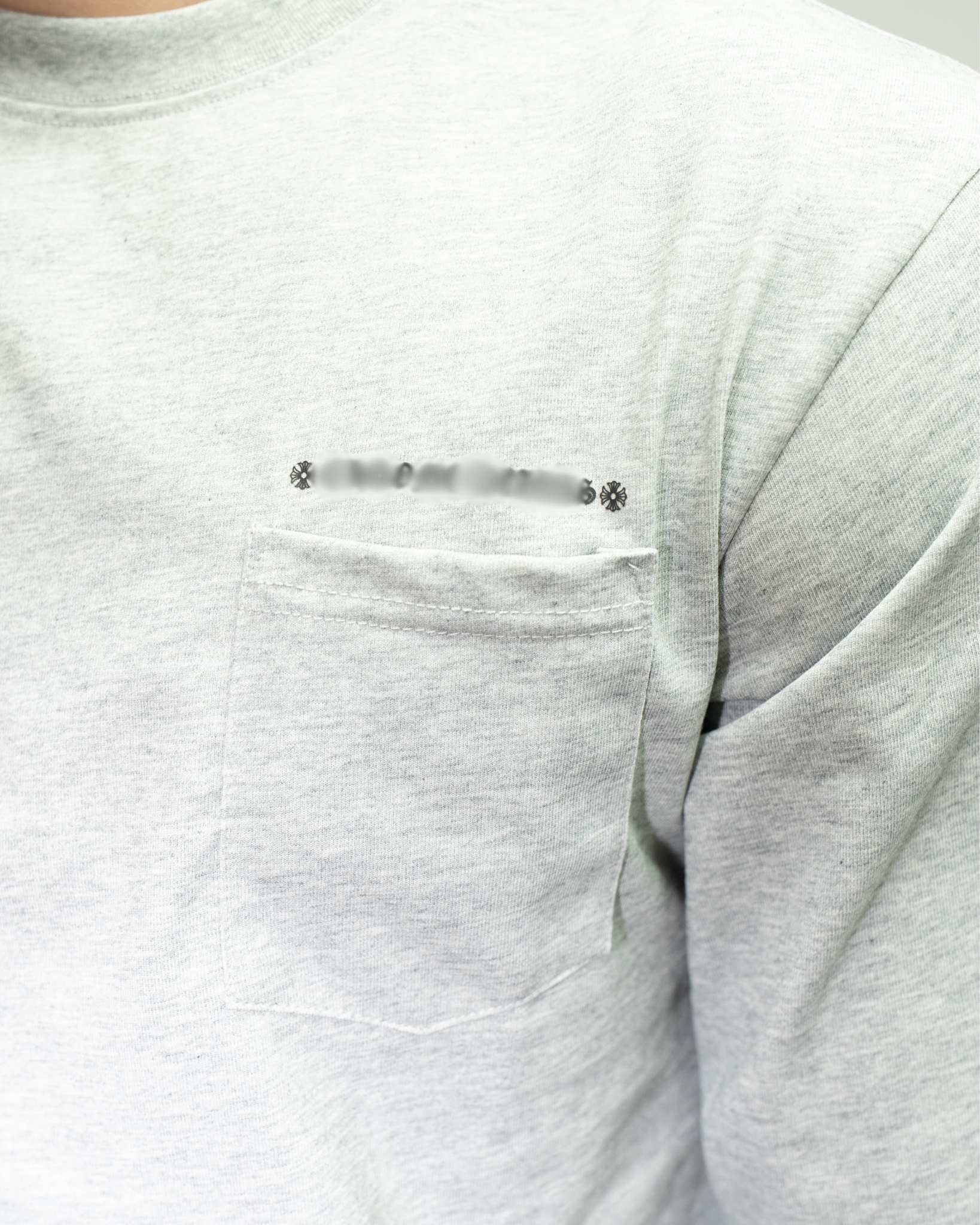 M-Boy Colored Text Grey Long Sleeve™