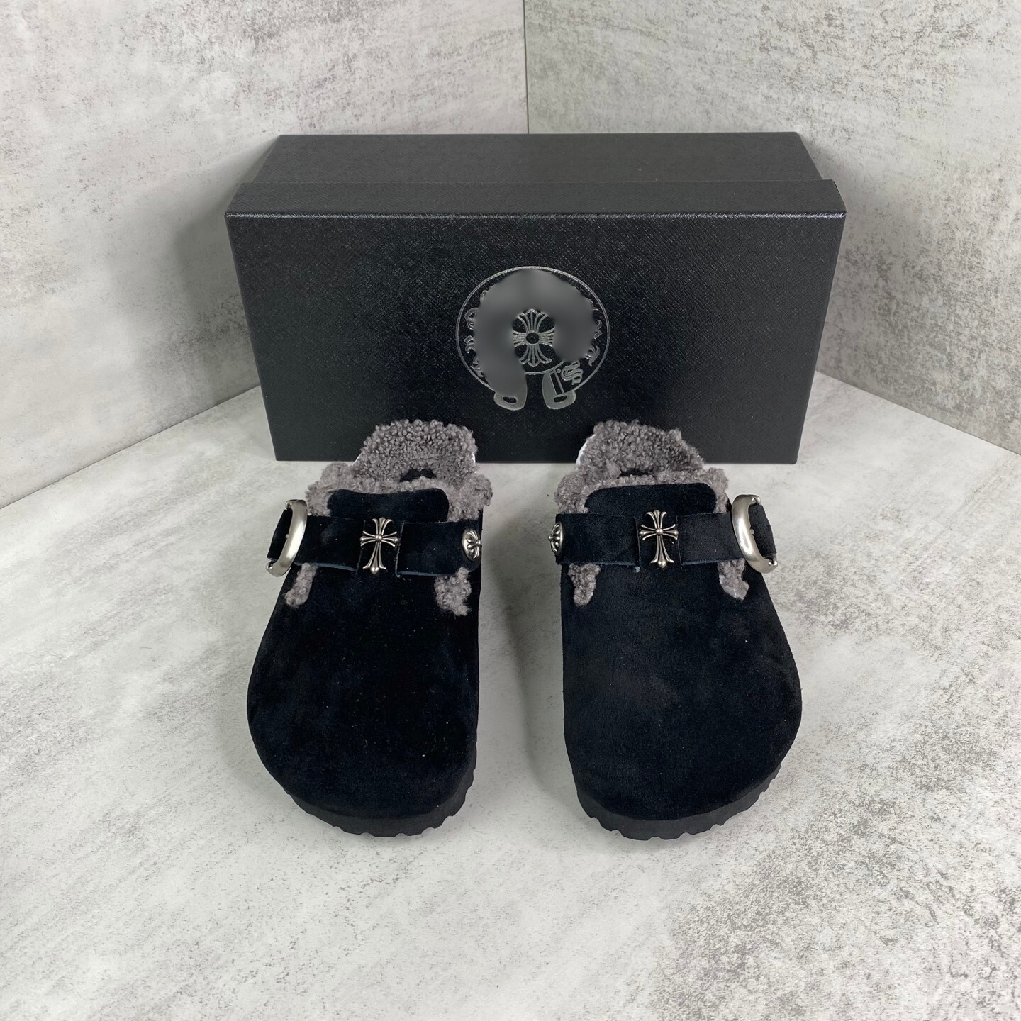 Metallic Cross Grey Fur Black Suede Clog Slides™