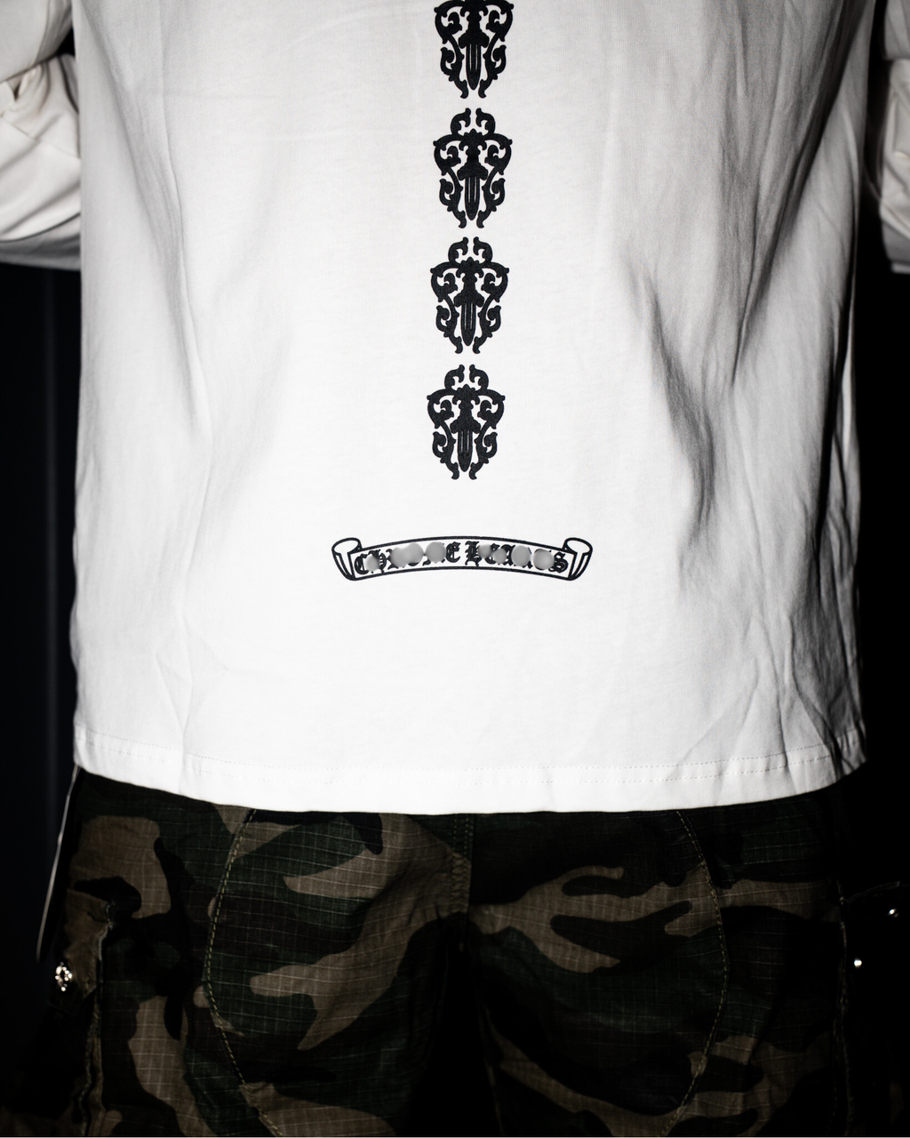 Dagger Crest White Long Sleeve™
