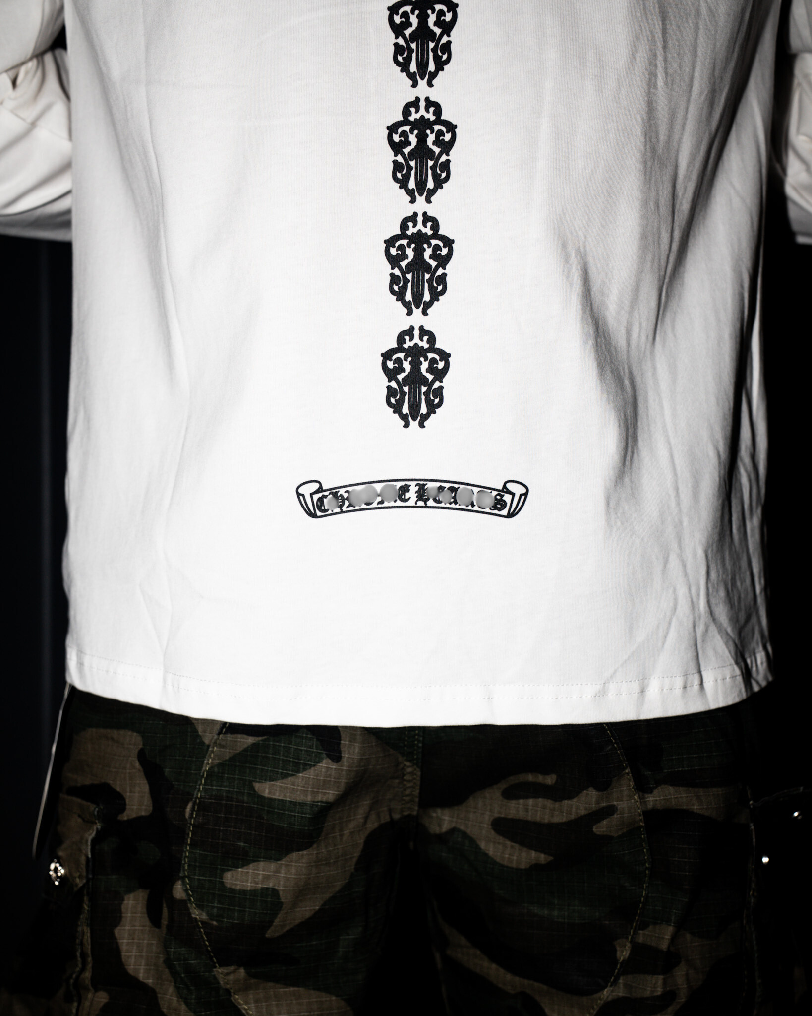 Dagger Crest White Long Sleeve™