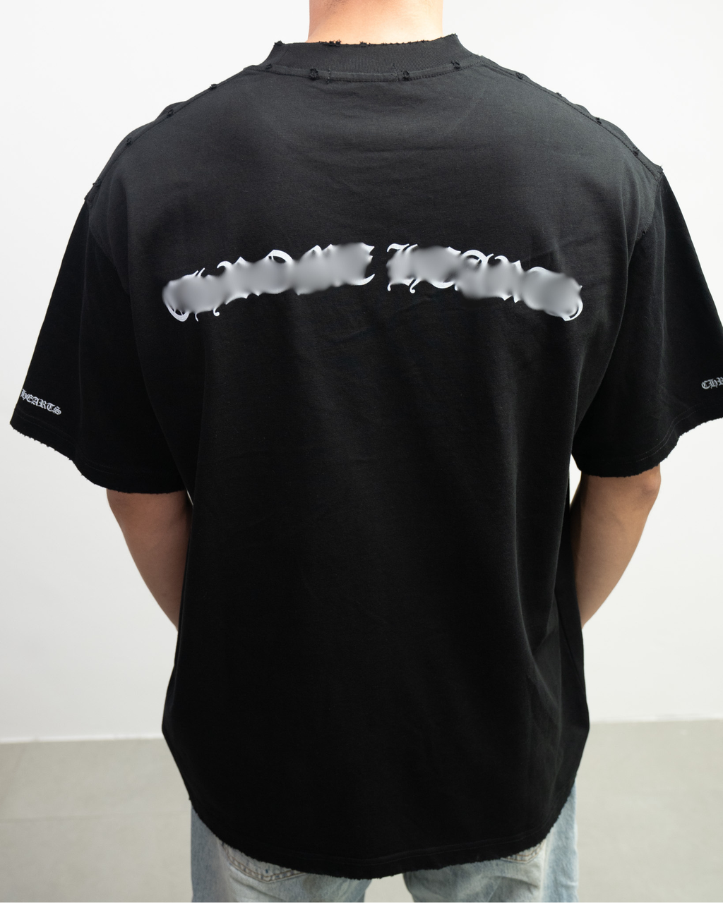 Distressed Collar Typography Logo Black T-Shirt™