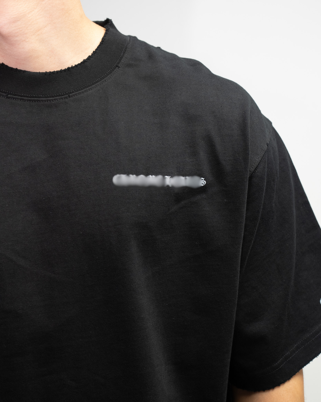 Distressed Collar Typography Logo Black T-Shirt™