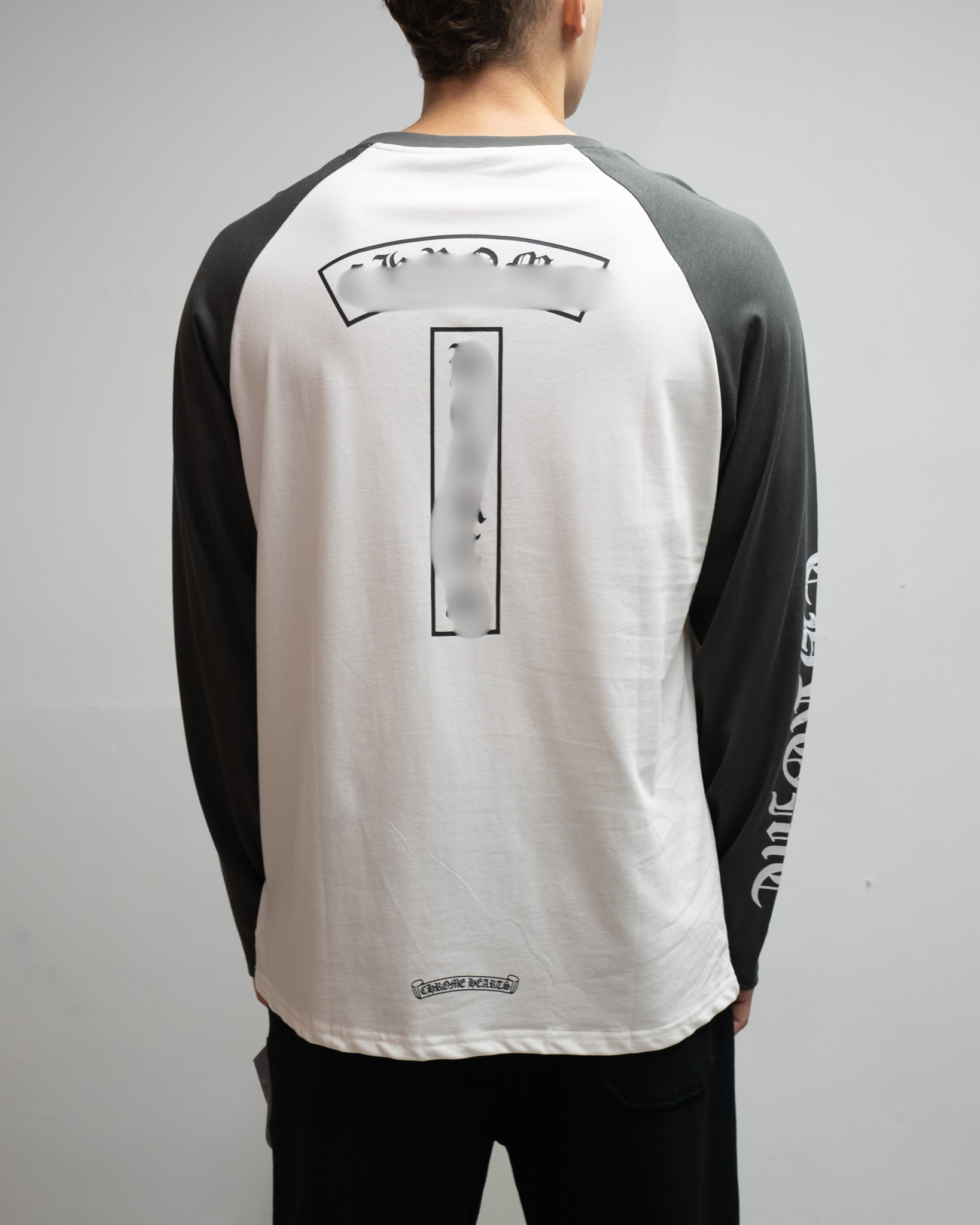 Typography Logo Grey & White Long Sleeve™