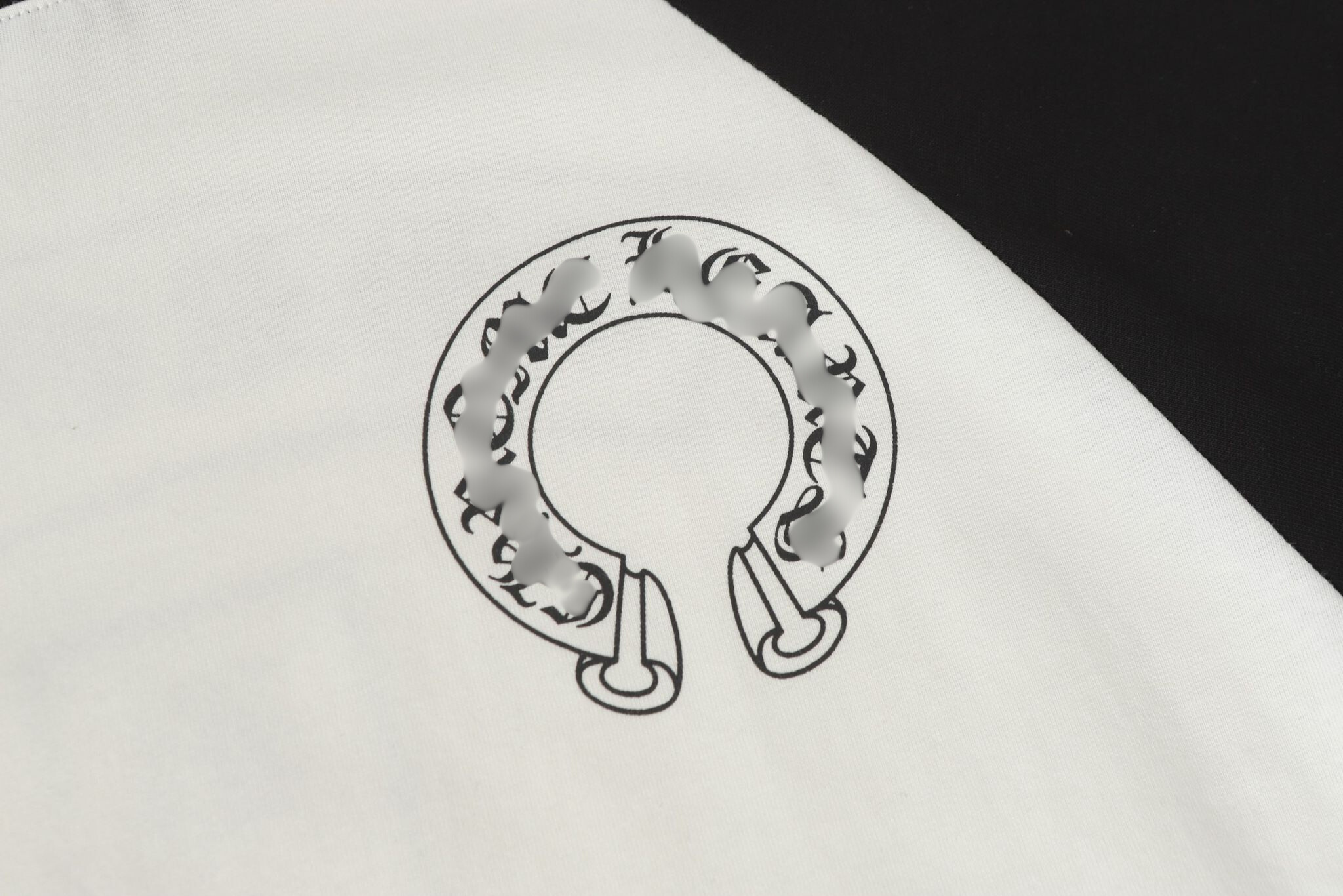 T-Typography Logo Black & White Long Sleeve™