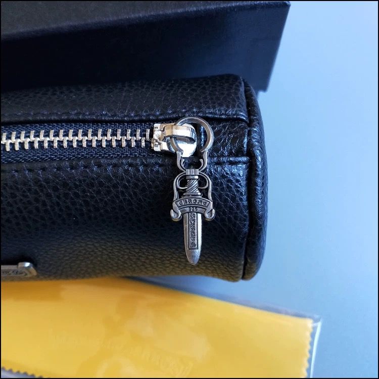 Black Leather Glasses Case™