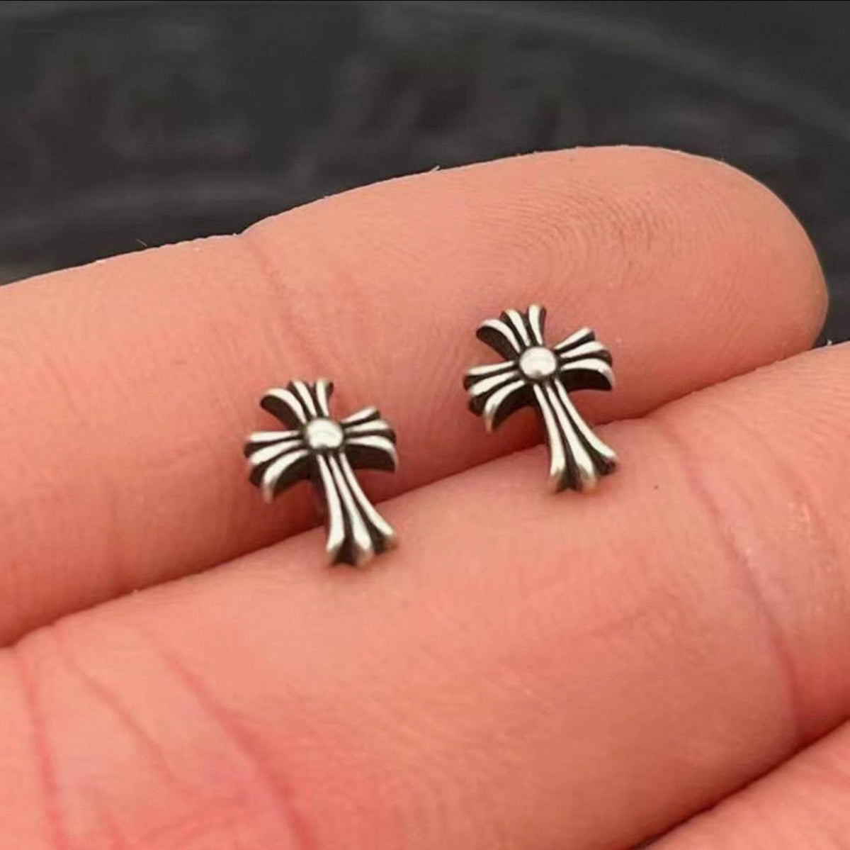 Cross Stud Earrings™
