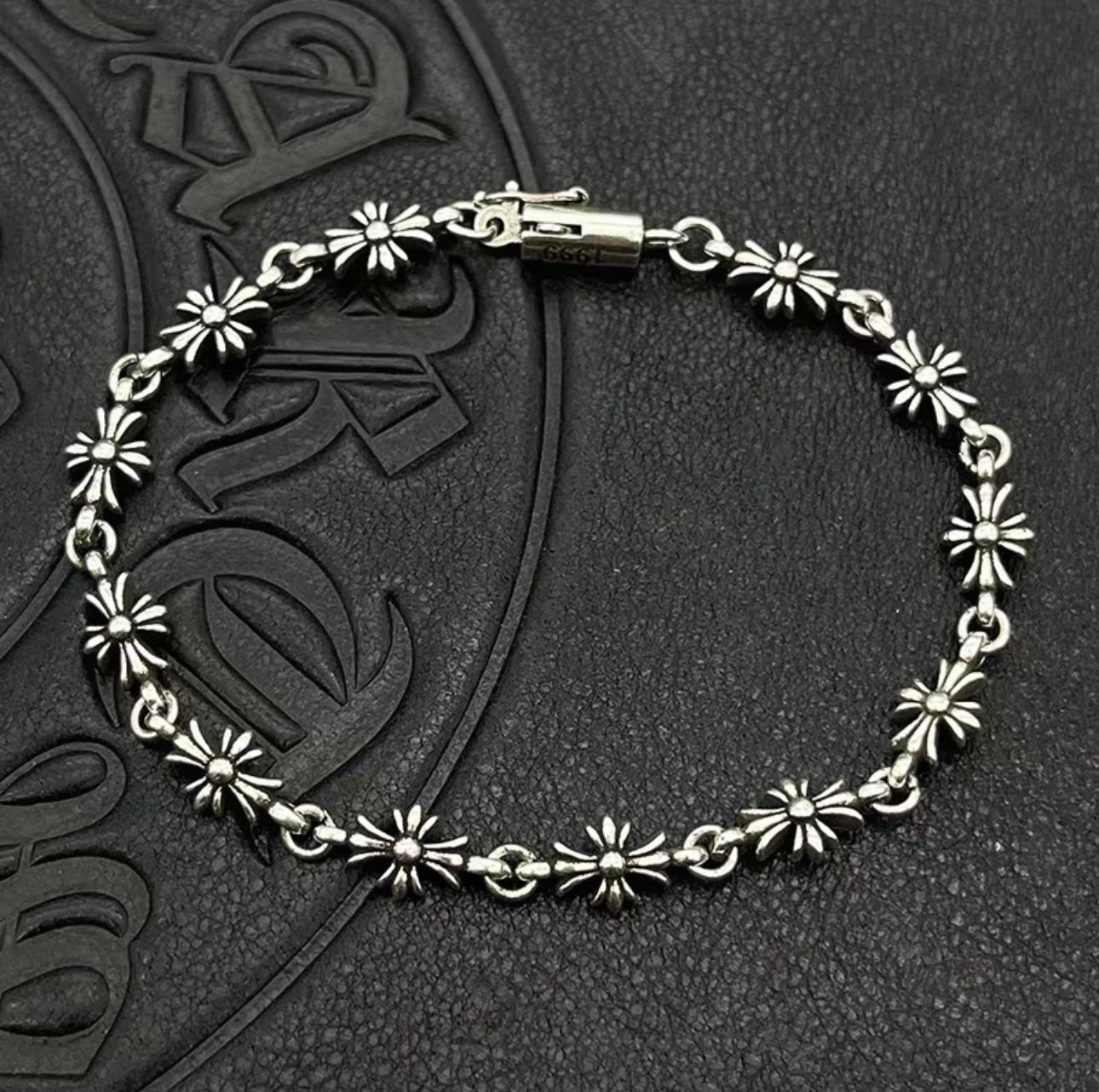 Cross Flower Chain Link Bracelet™