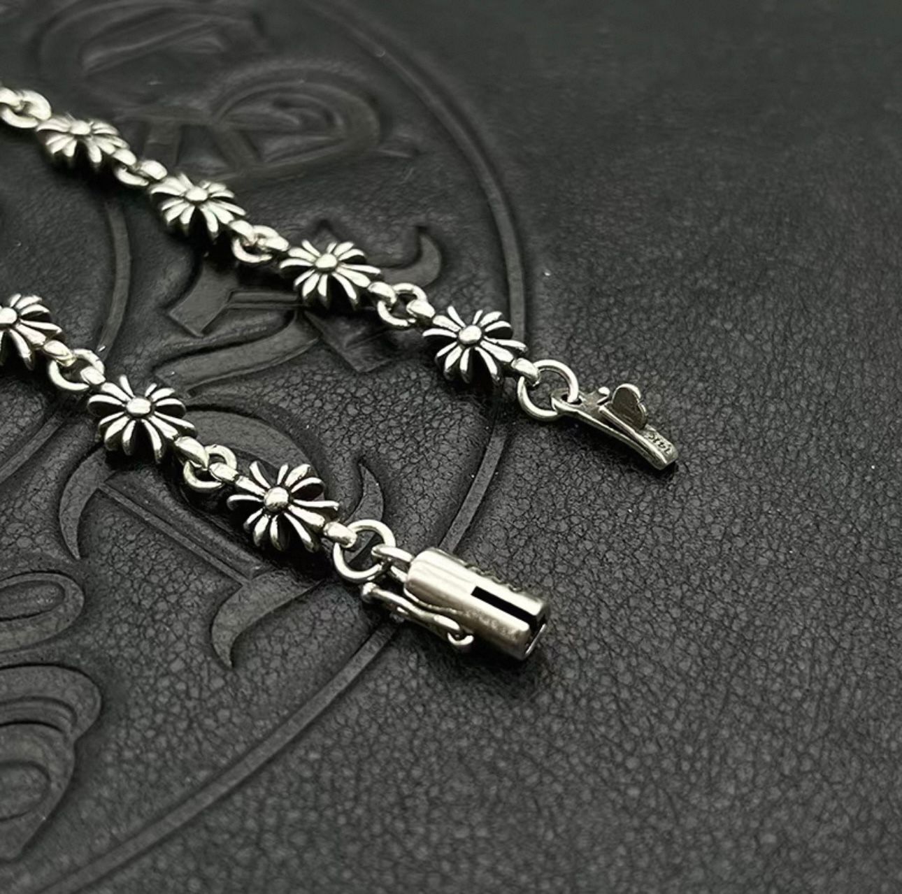 Cross Flower Chain Link Bracelet™