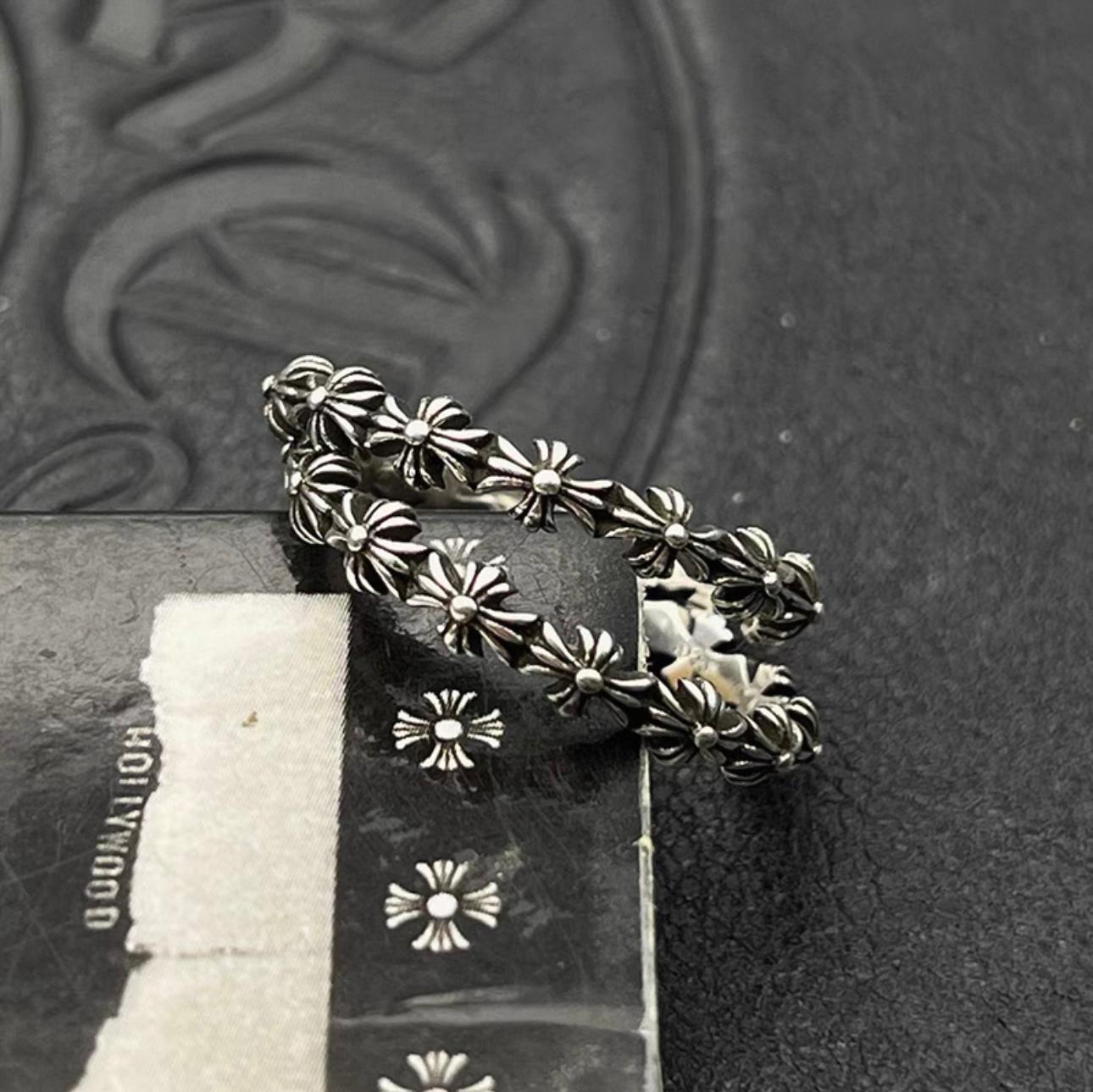 Full Flower Cross Ring™