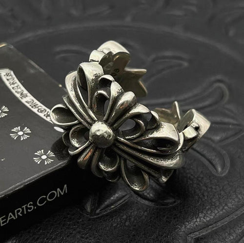 Big Cross Flower Open Ring™