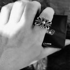 Big Cross Flower Open Ring™