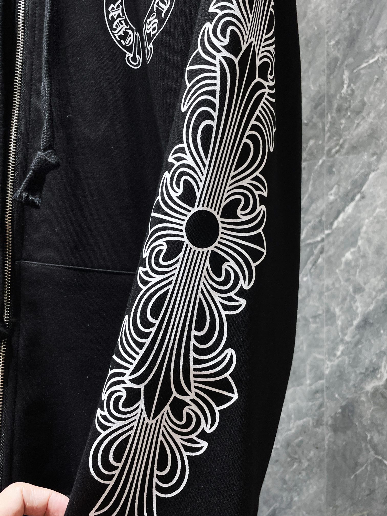 Horseshoe Logo Black Full Zip Hoodie™