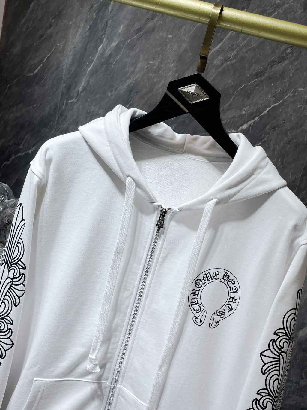 Horse Shoe Logo White Full Zip Hoodie™