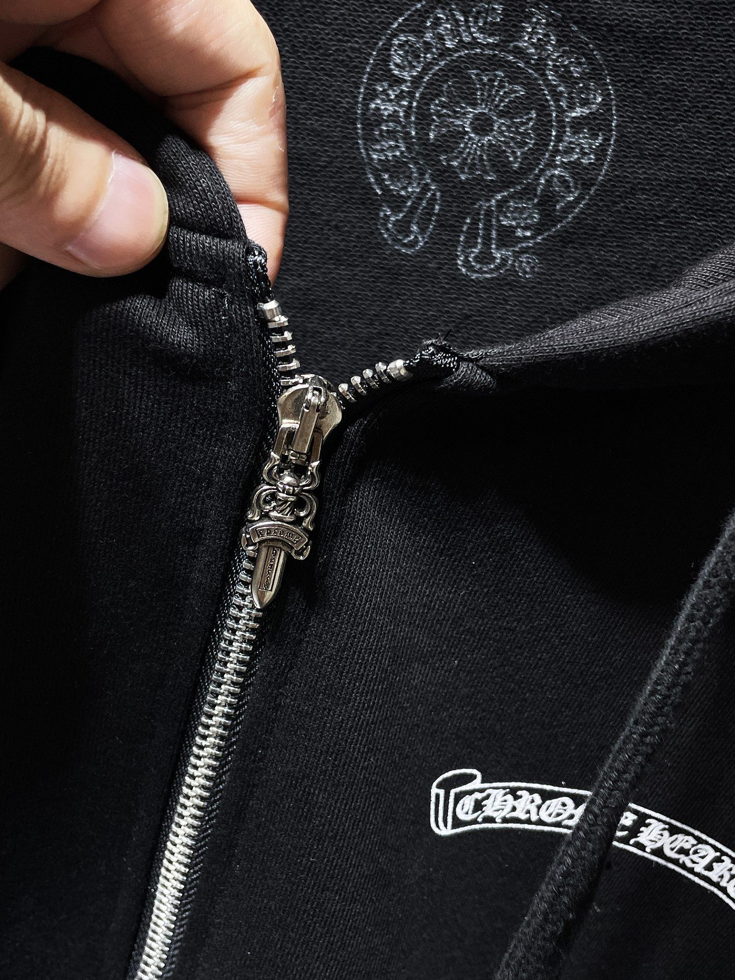 Pink Dagger Crest Black Full Zip Hoodie™