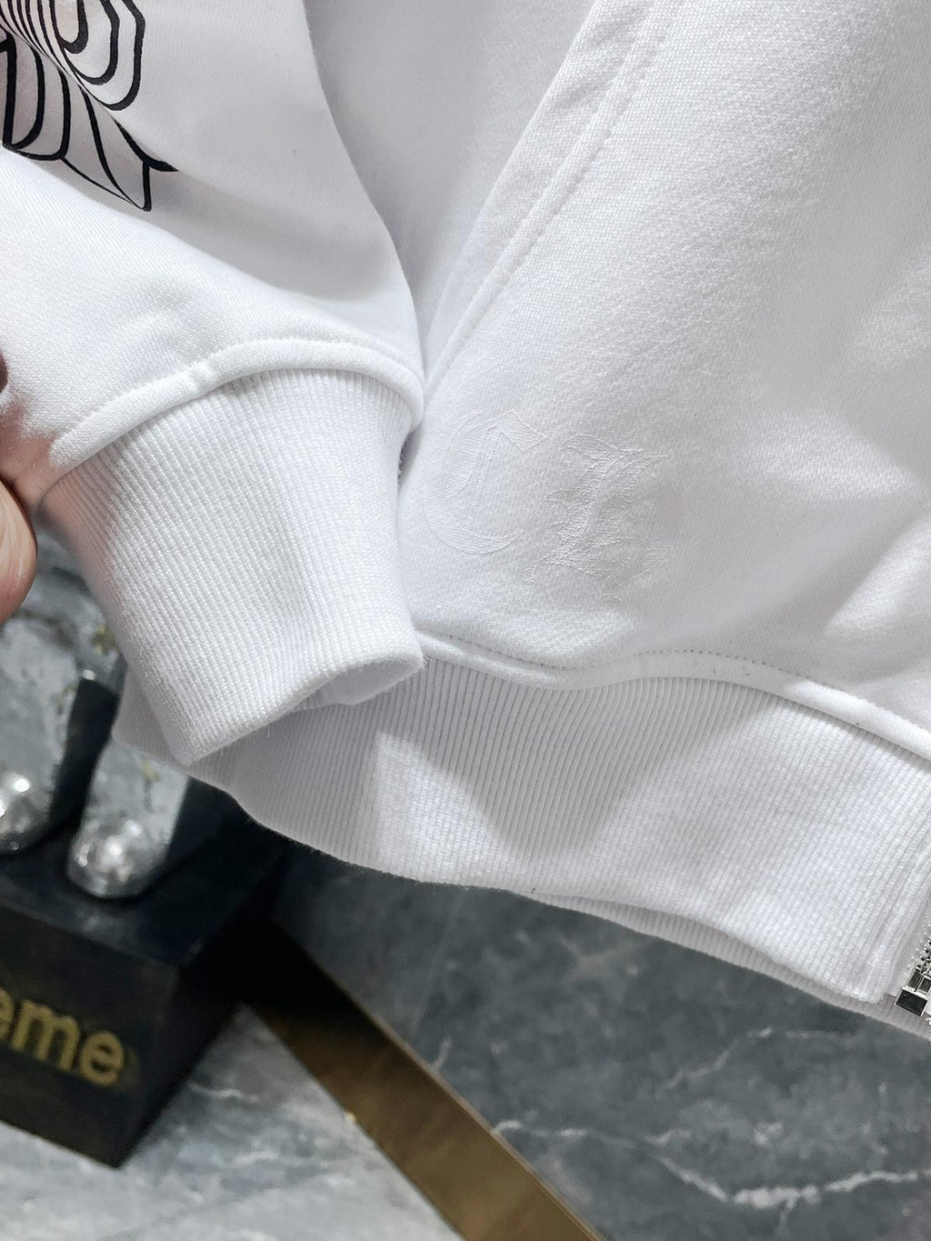 Pink Dagger Crest White Full Zip Hoodie™