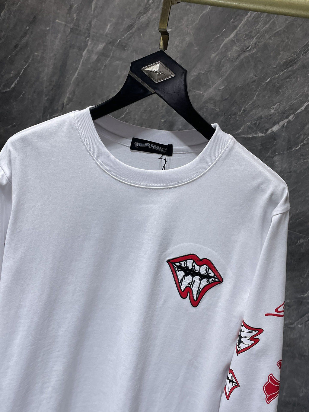 M-Boy Chomper White Long Sleeve™