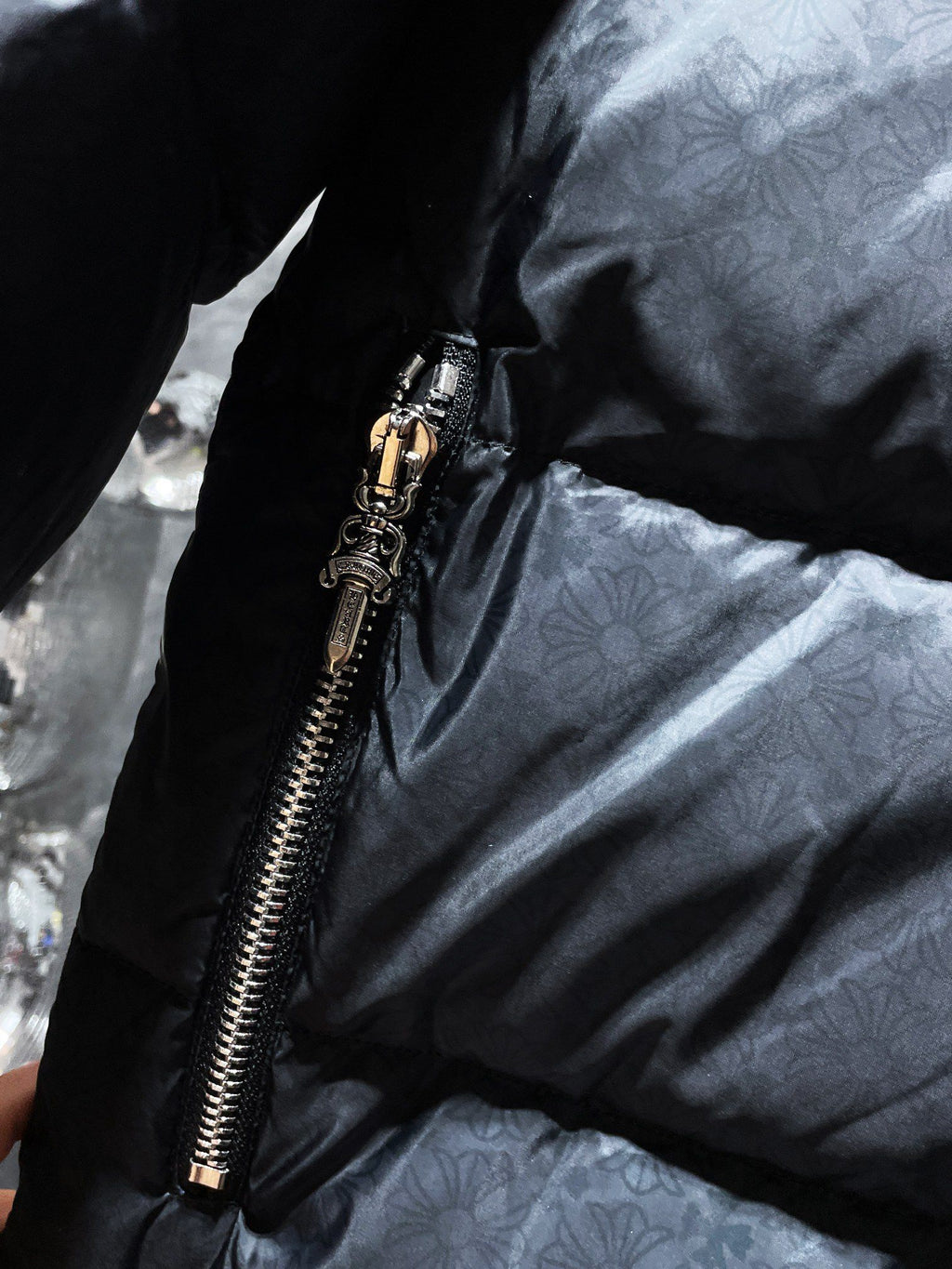 Flower Cross Pattern Black Puffer Down Jacket™