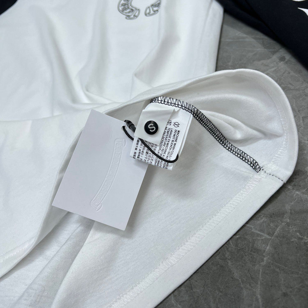 Big Horse Shoe Logo Black & White Long Sleeve™