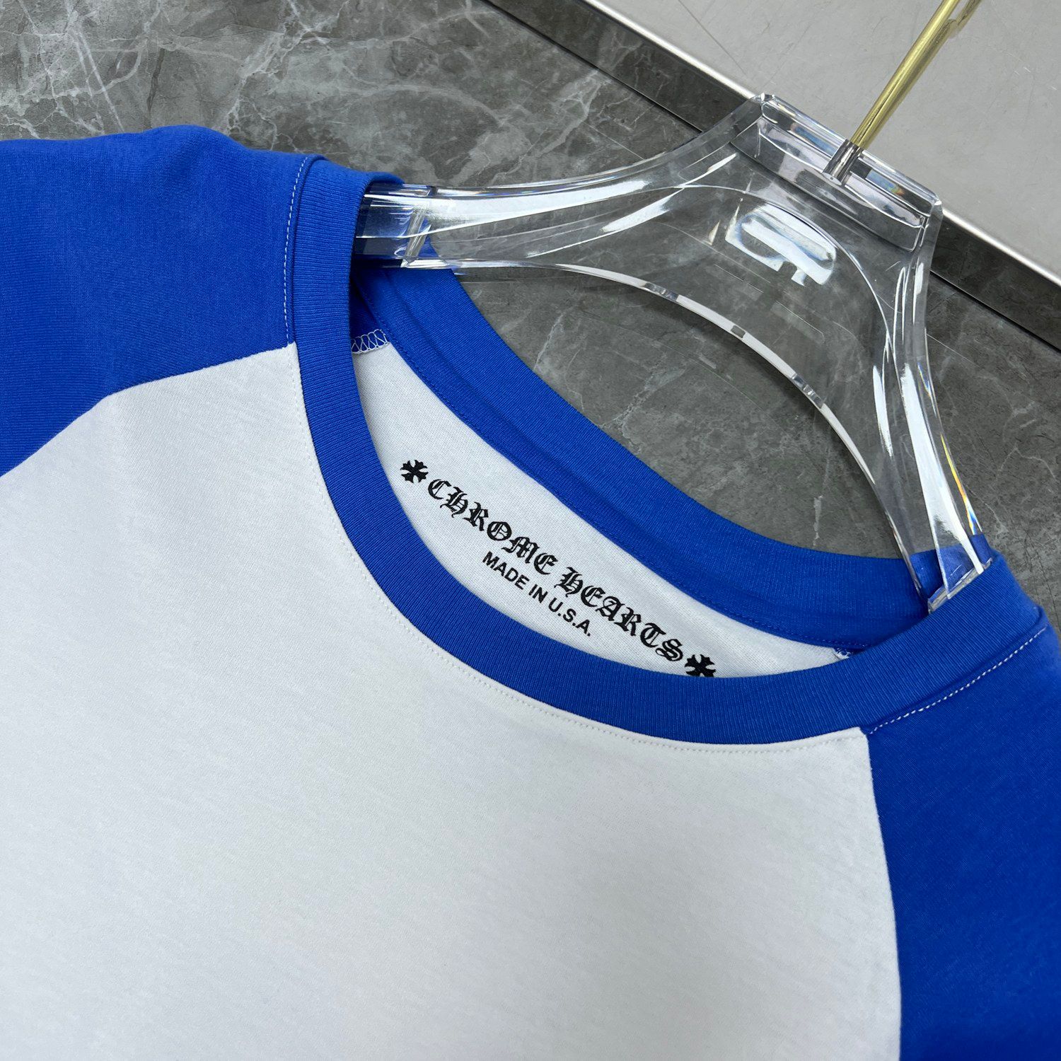 Horse Shoe Logo Baseball White & Blue Long Sleeve™