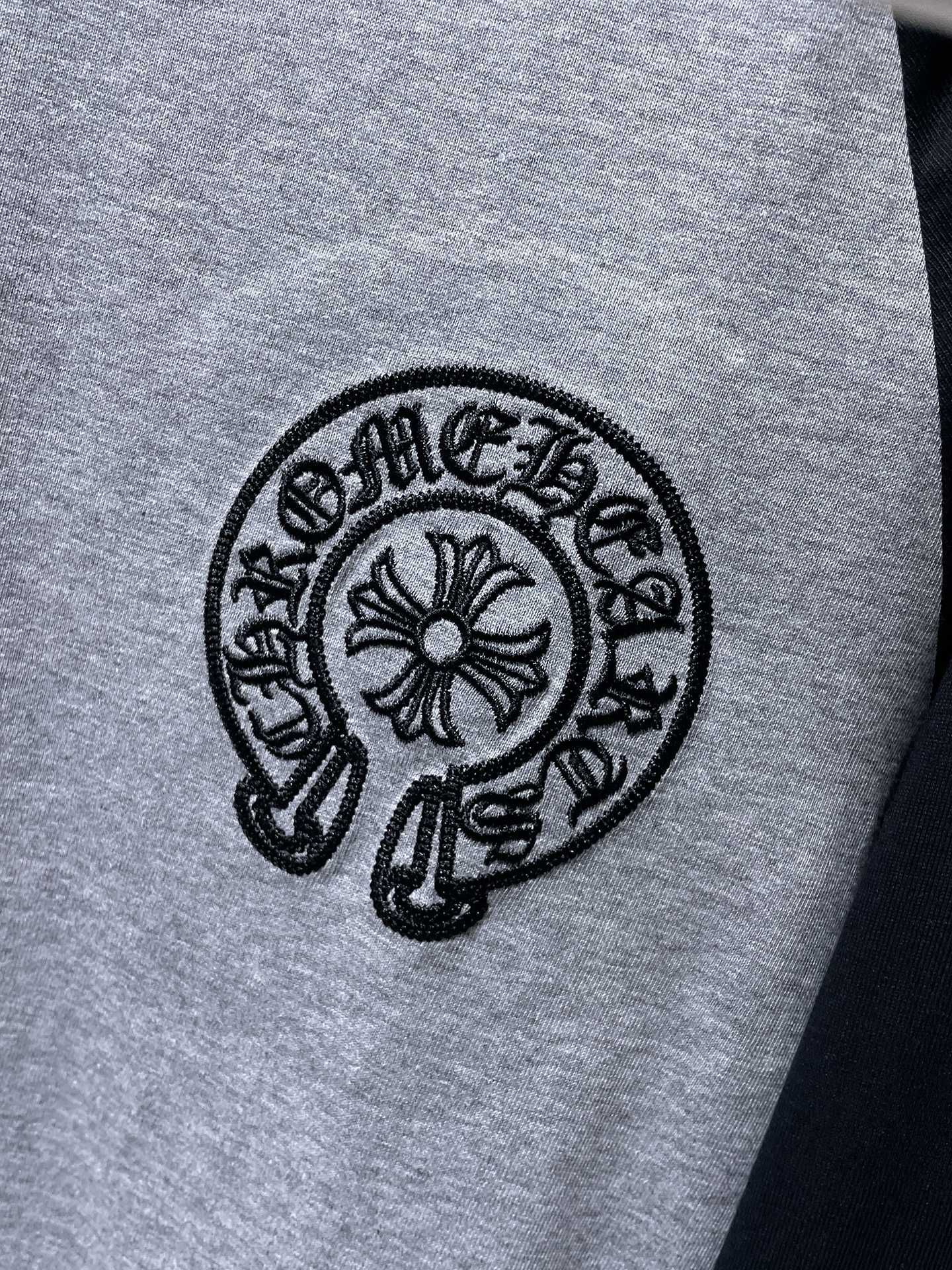 Horse Shoe Logo Grey & Black Long Sleeve™