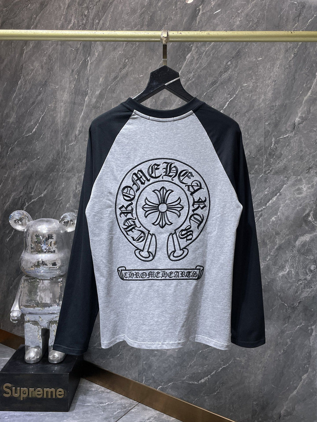 Horse Shoe Logo Grey & Black Long Sleeve™
