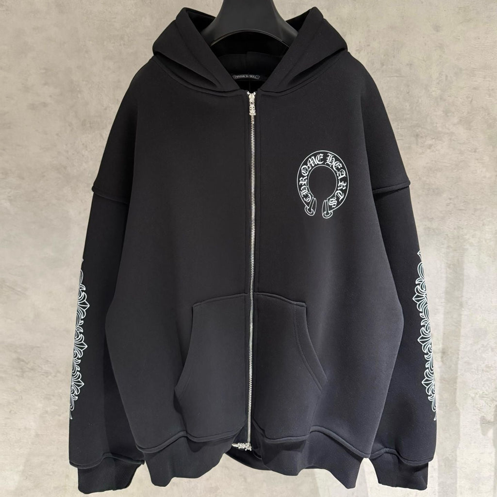 White Horse Shoe Logo Black Oversized Hoodie™