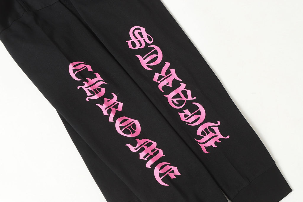 Pink Typography Collar Black Long Sleeve™