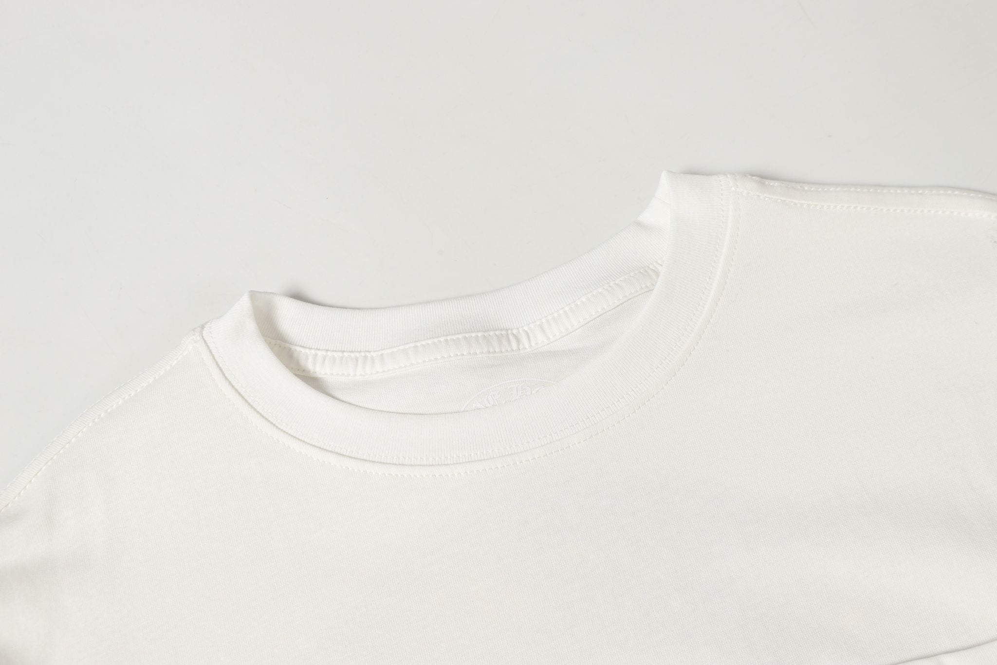Camo Horse Shoe Logo White Long Sleeve™
