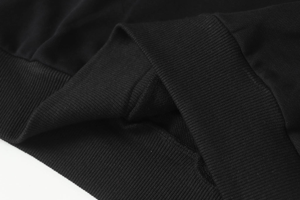 Typography Collar Black Sweatshirt™