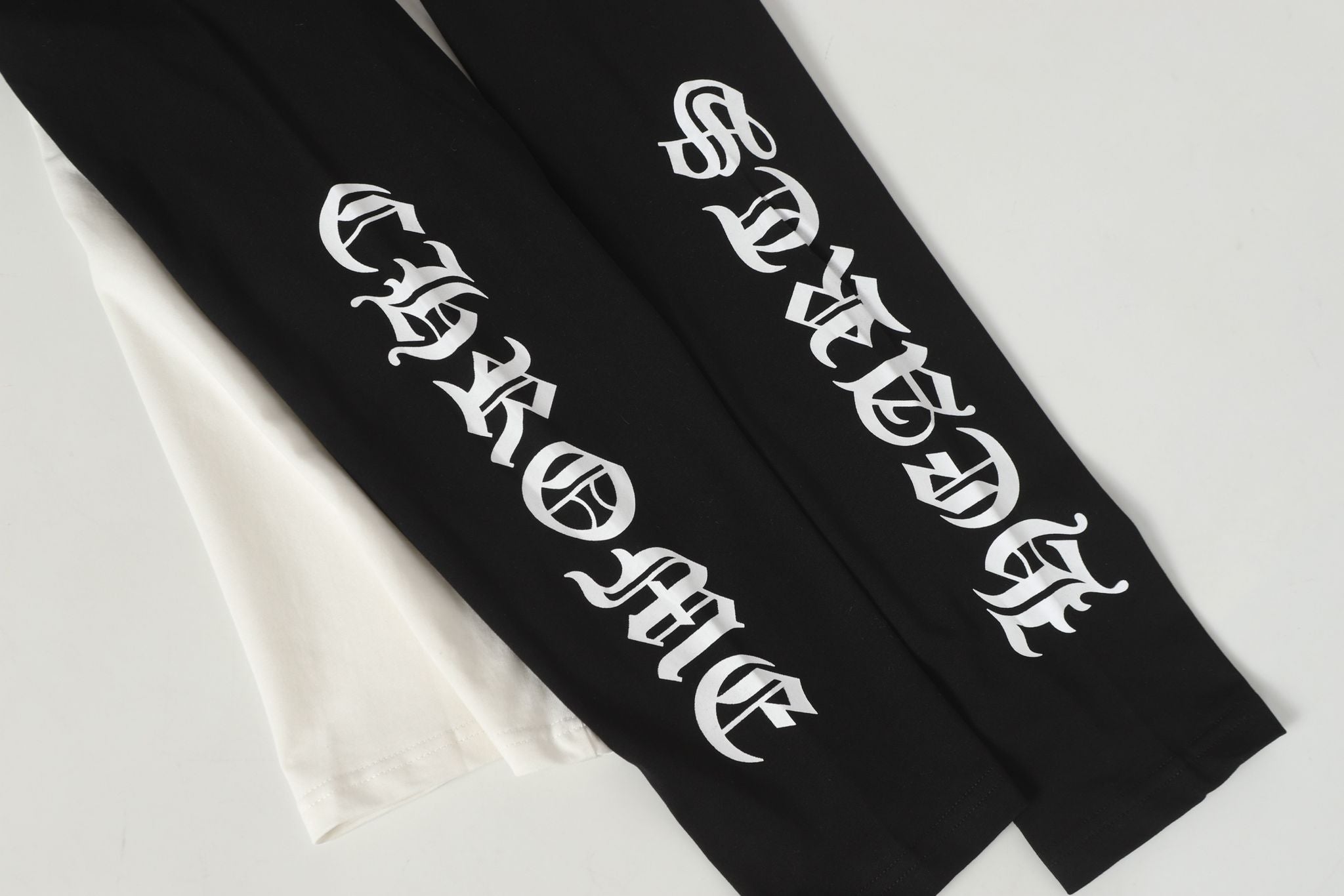T-Typography Logo Black & White Long Sleeve™
