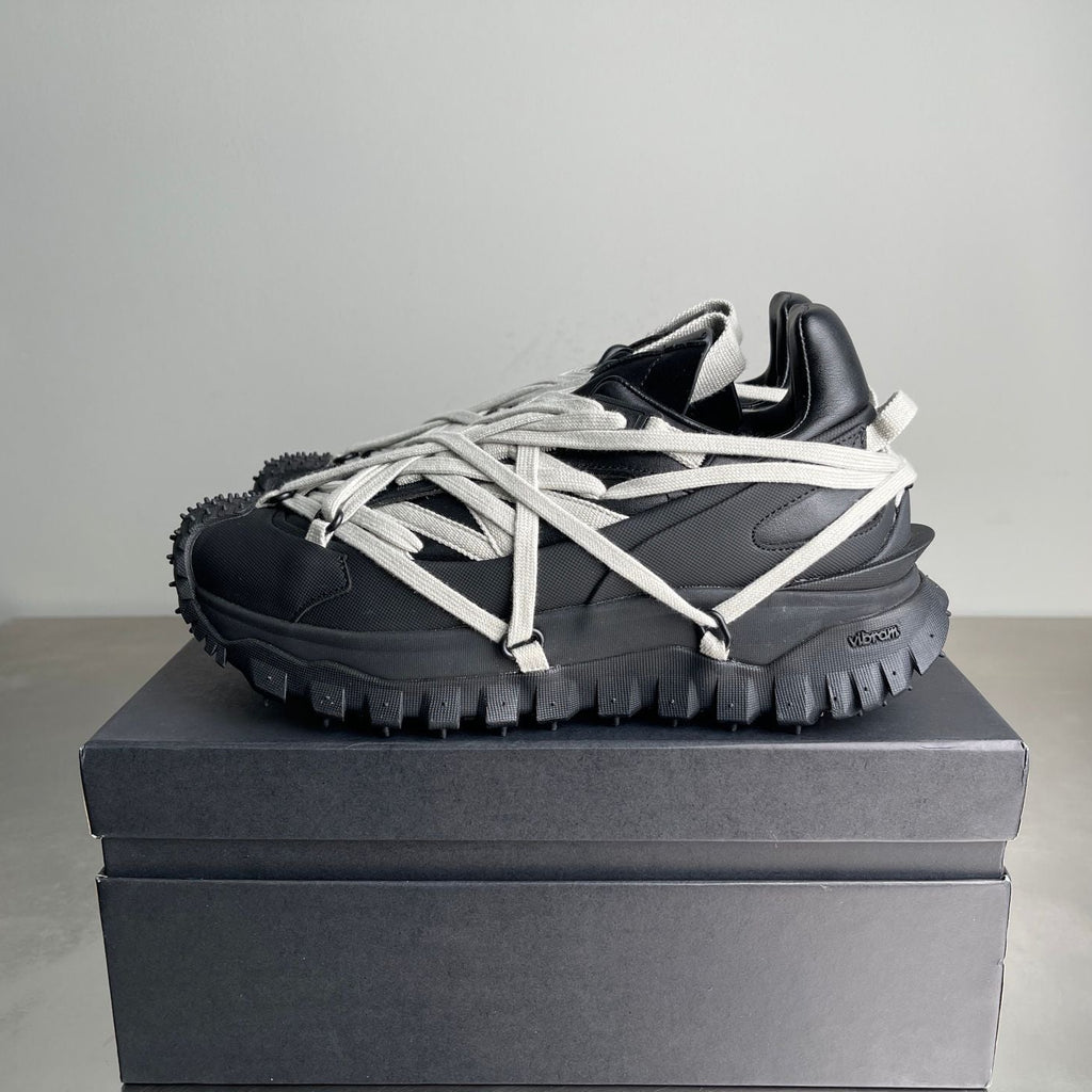 R.O x MNCLR Trailgrip Megalace Black™