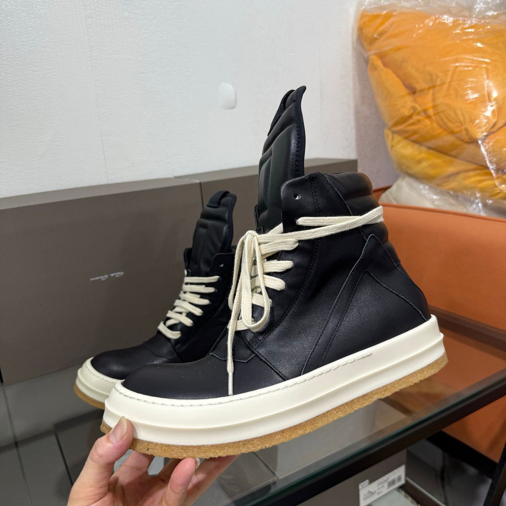 R.O Geobskt Padded Leather Black High-Top Sneakers™