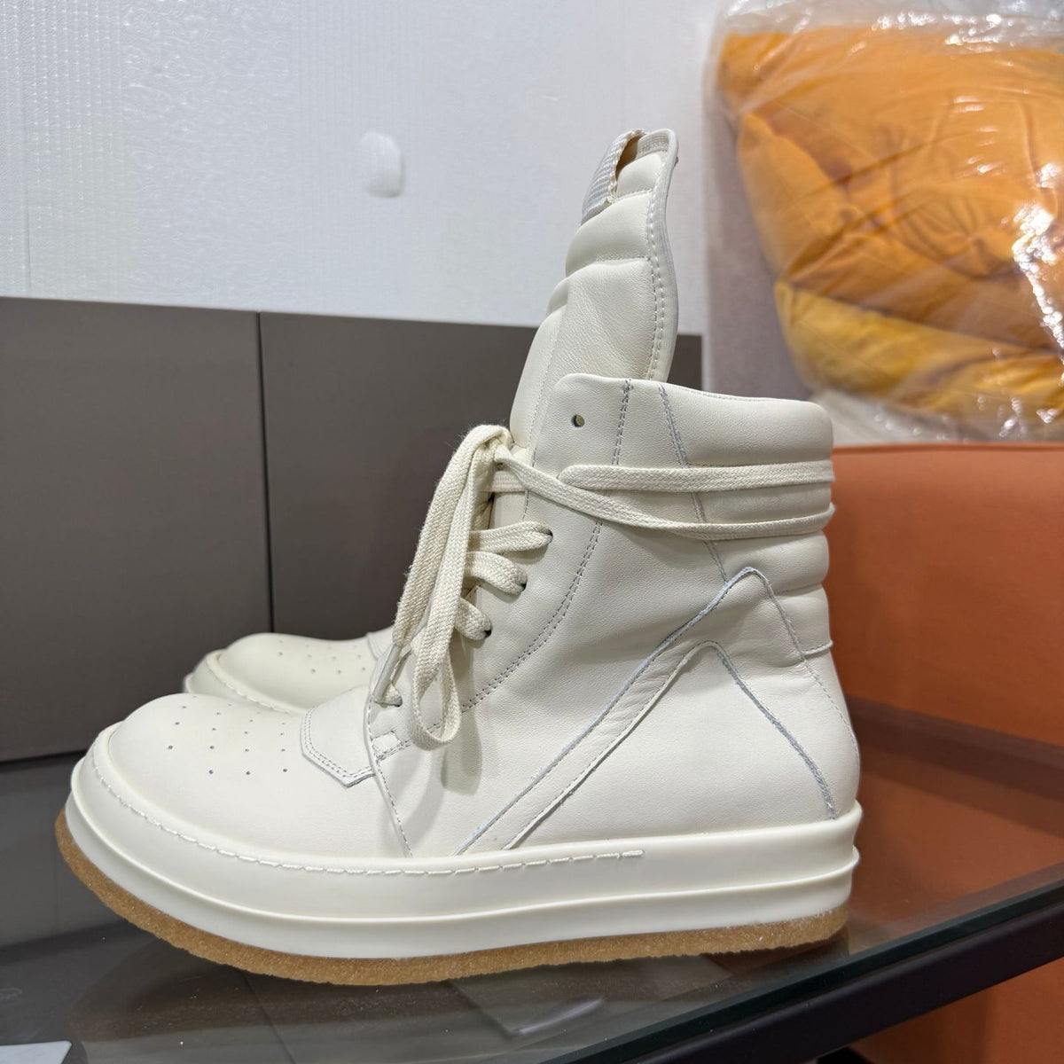 R.O Geobskt Padded Leather White High-Top Sneakers™