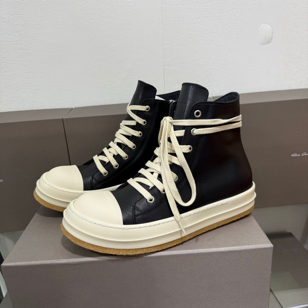 R.O Creep Black Leather High-Top Sneaker™