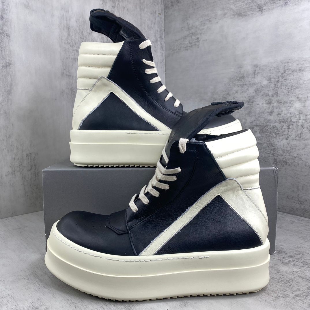 R.O Mega Bumper Geobskt Black Sneakers™