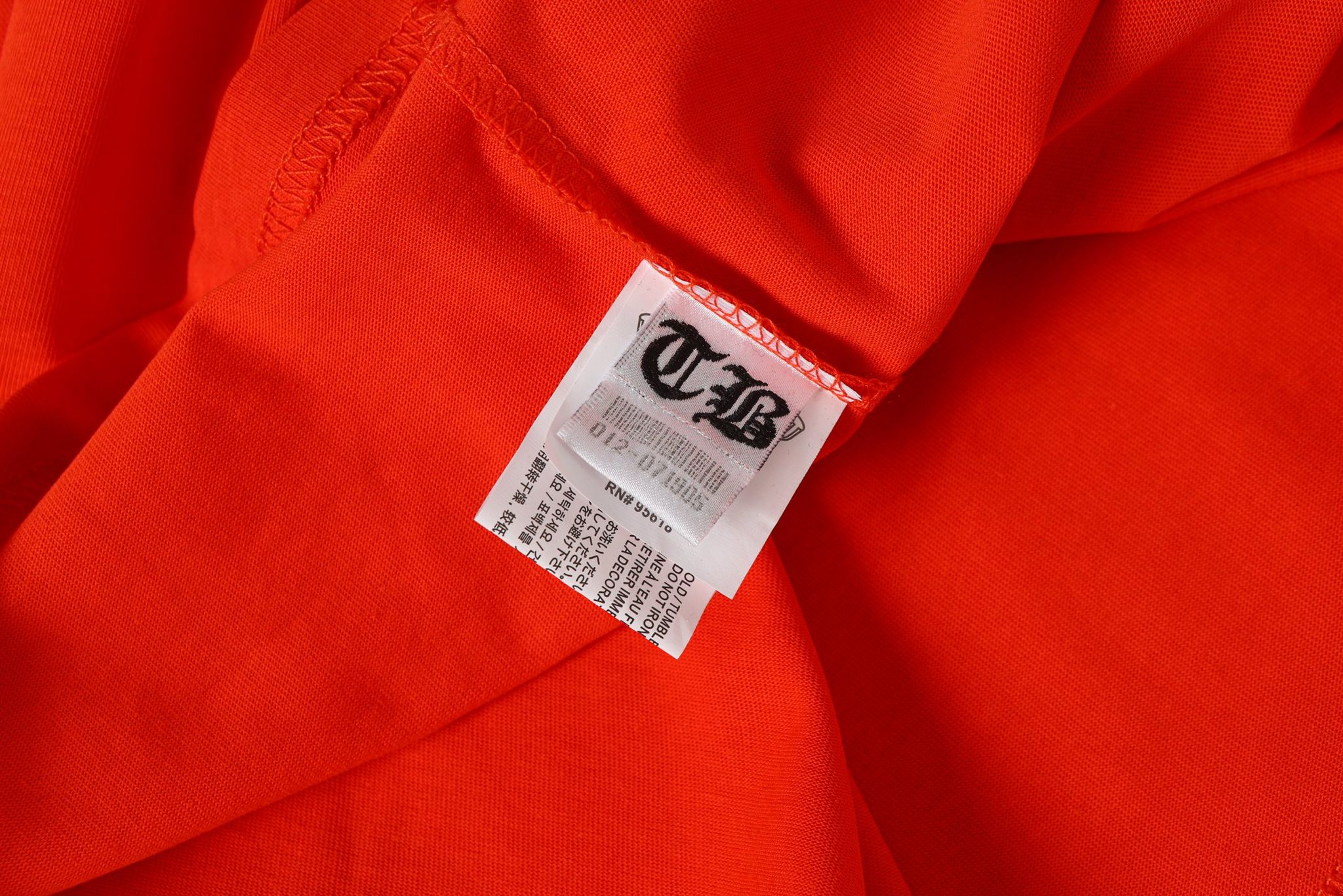 Horse Shoe & Typography Logo Red Long Sleeve™