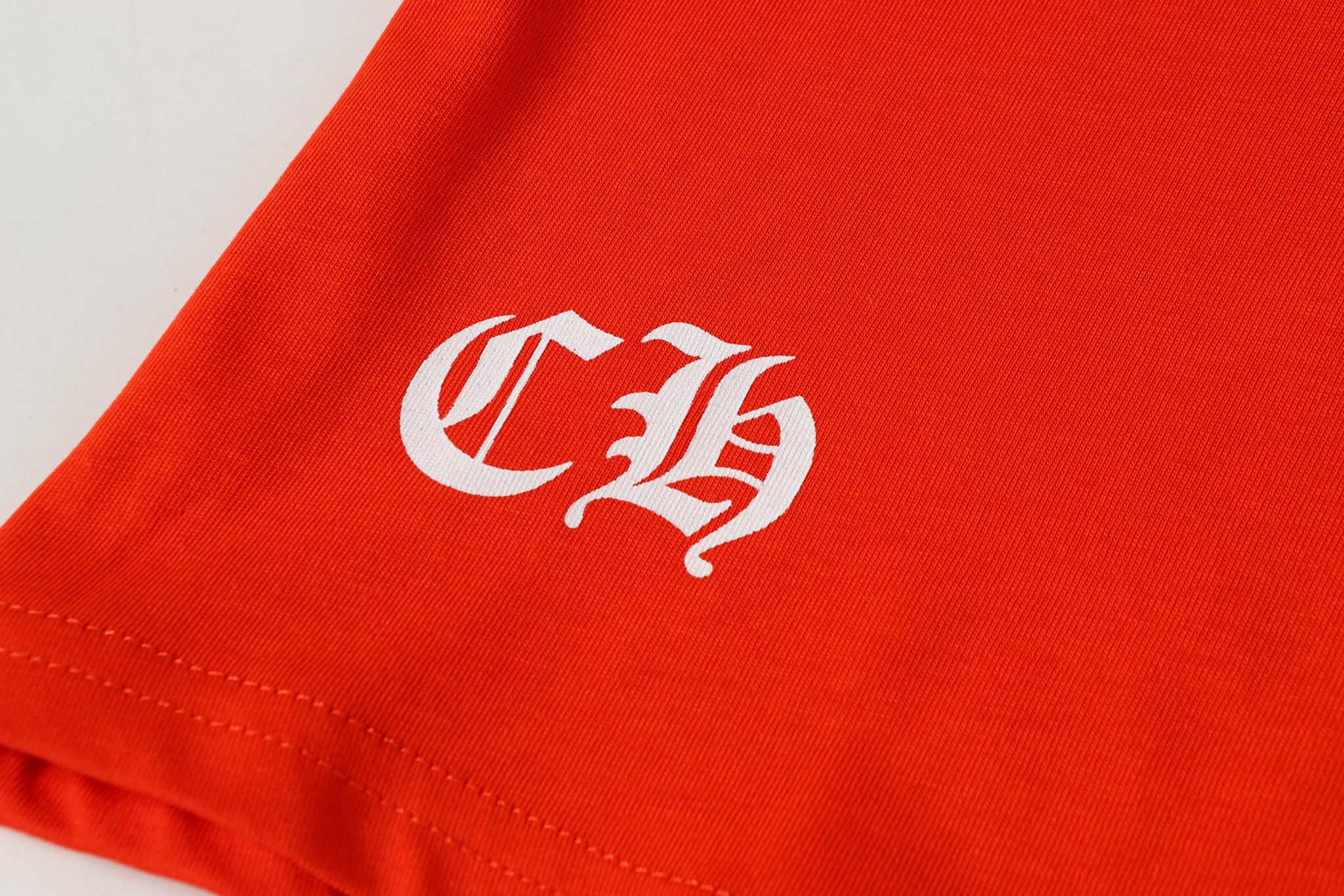 Horse Shoe & Typography Logo Red Long Sleeve™