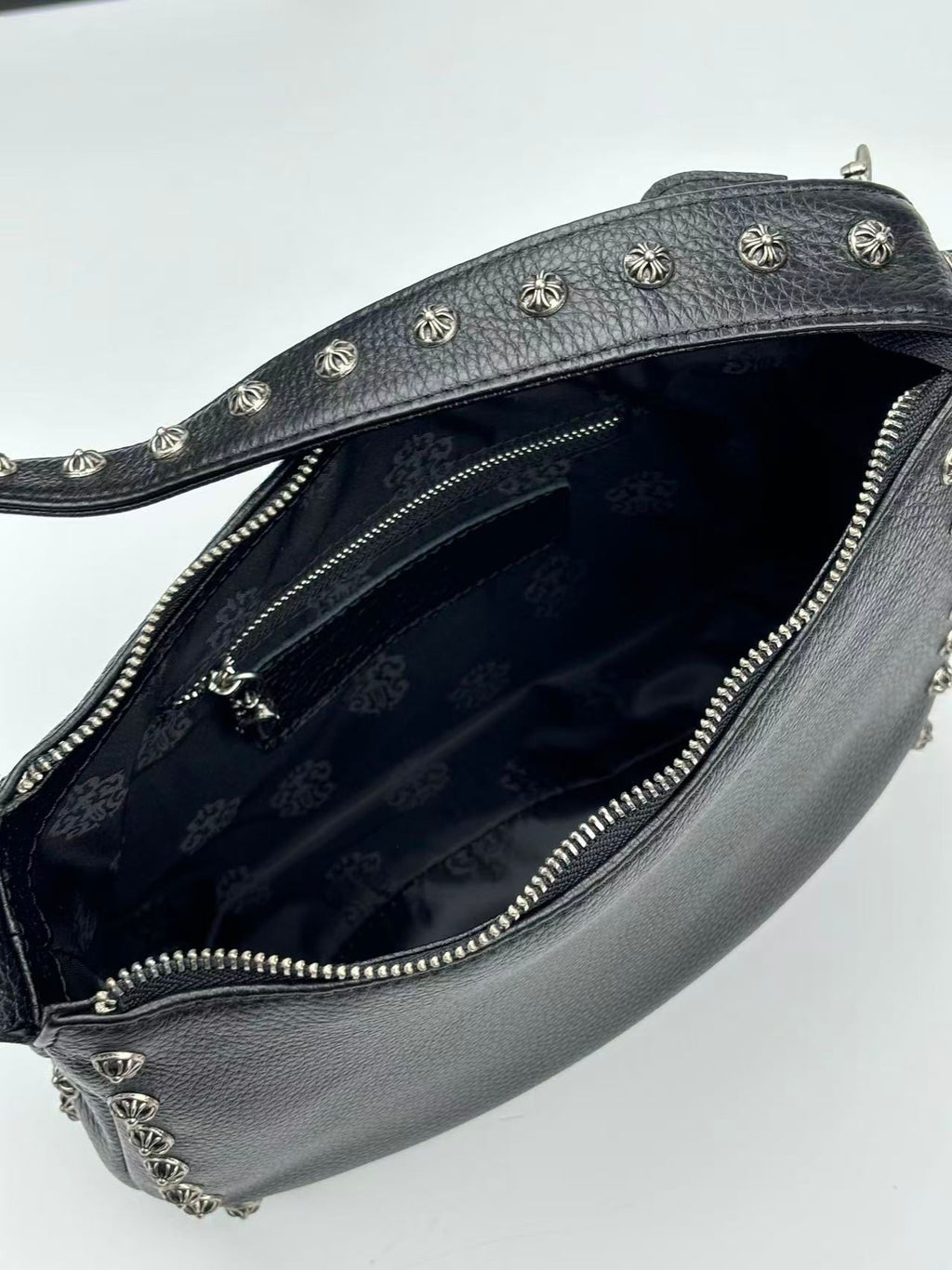 Silver Flower Button Black Leather Handbag™