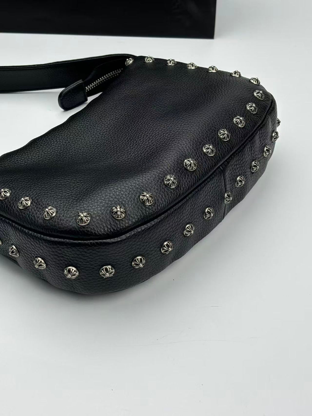 Silver Flower Button Black Leather Handbag™