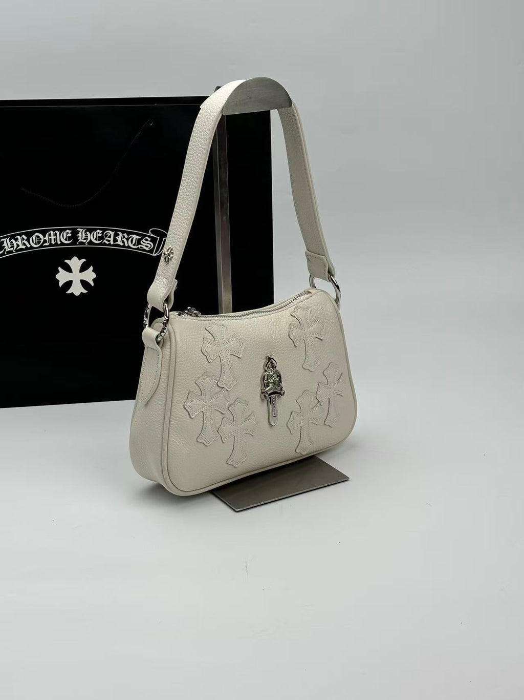 Silver Dagger White Leather Cross Patch Handbag™