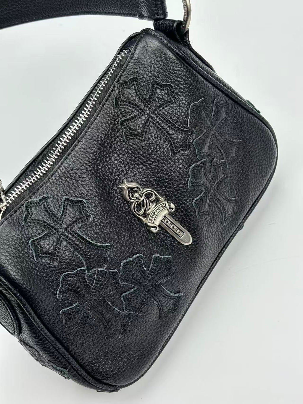 Silver Dagger Black Leather Cross Patch Handbag™