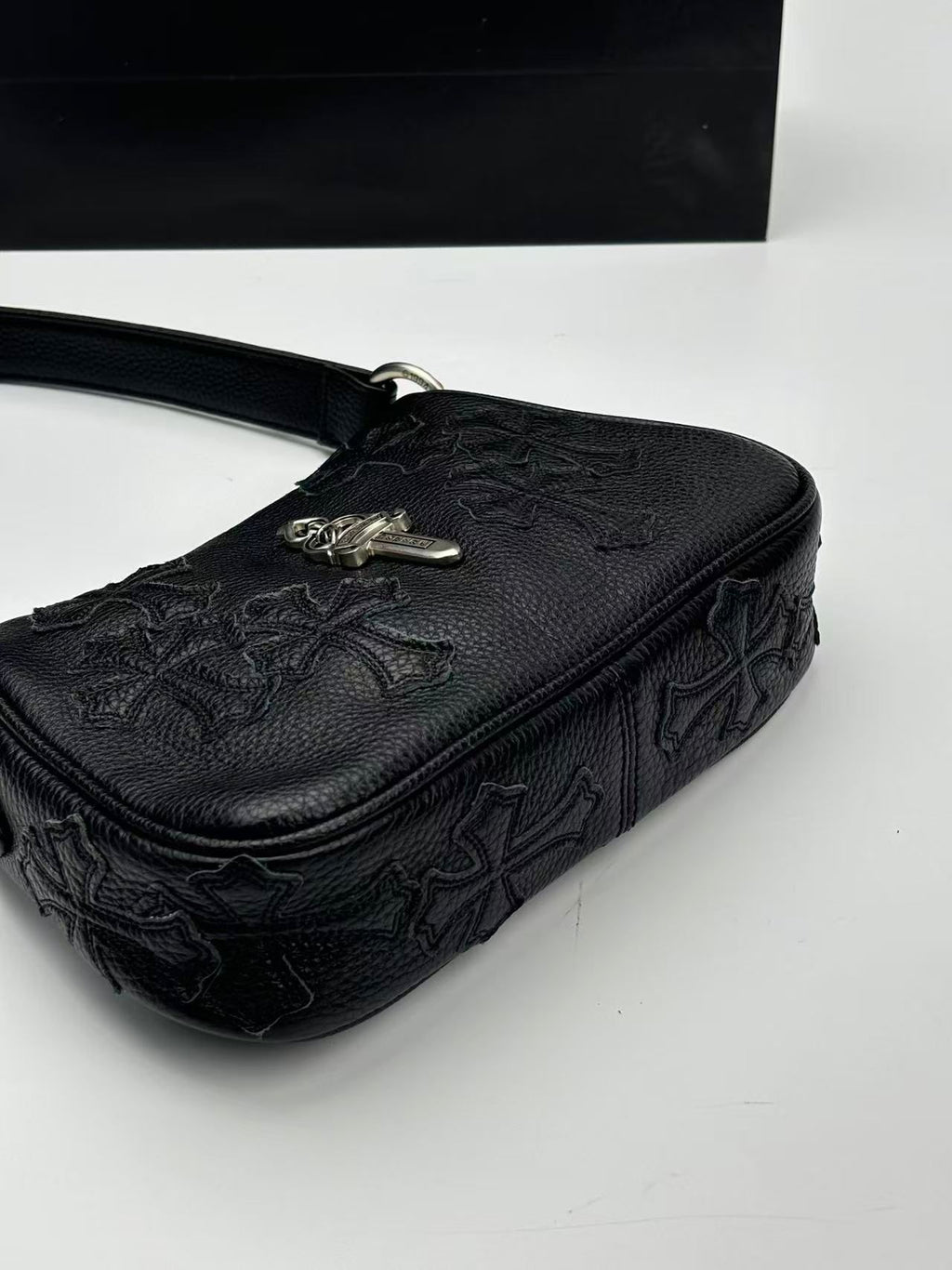 Silver Dagger Black Leather Cross Patch Handbag™