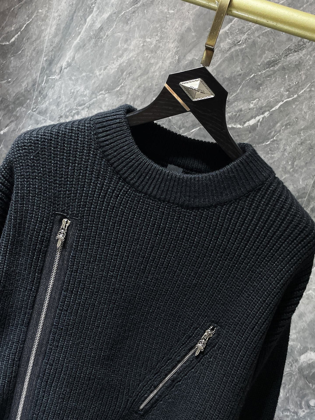 Diagonal Zipper Black Knit Sweater™