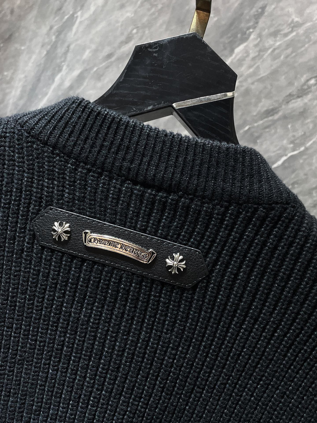 Diagonal Zipper Black Knit Sweater™
