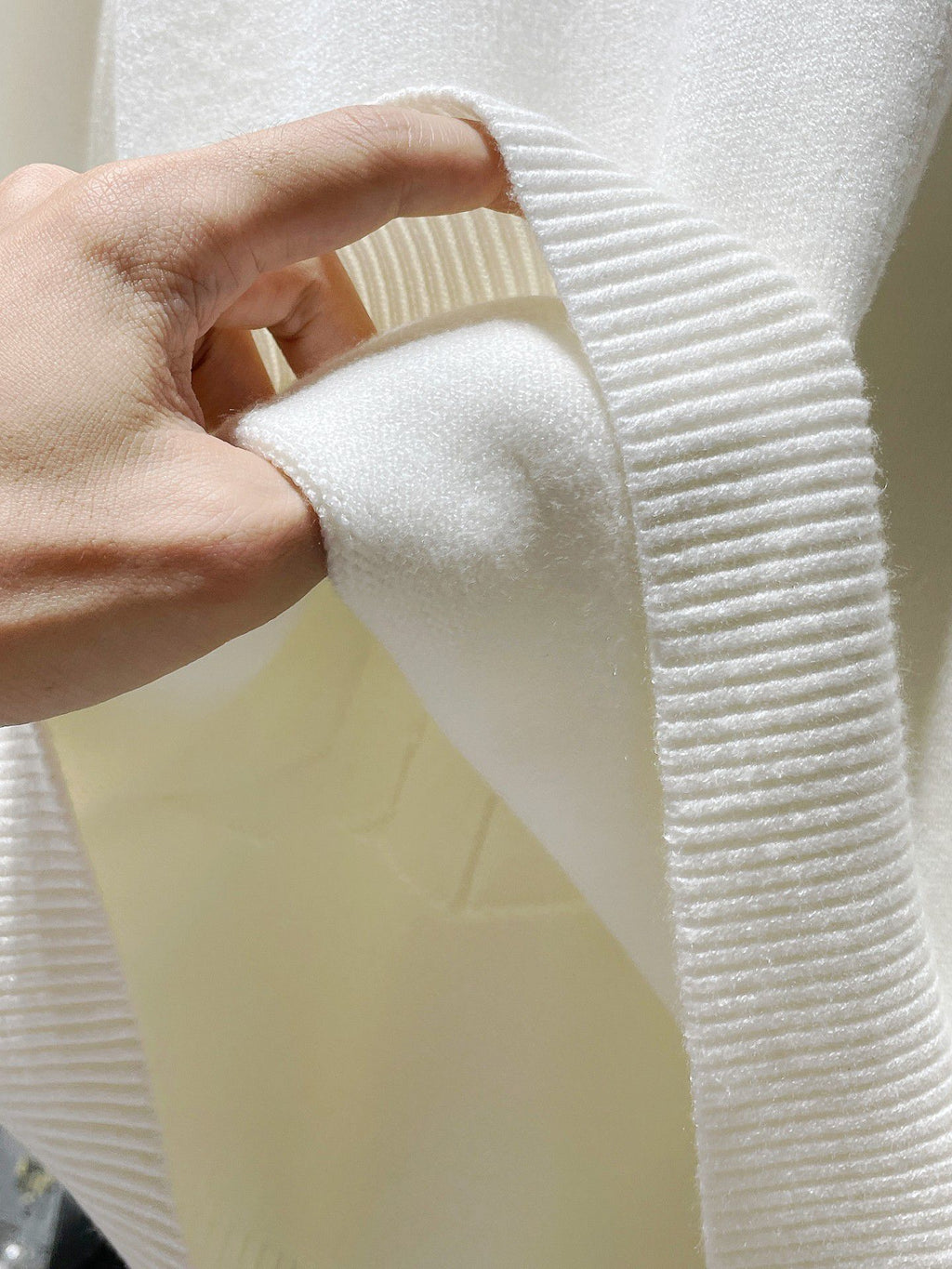 Big Cross White Wool Sweater™